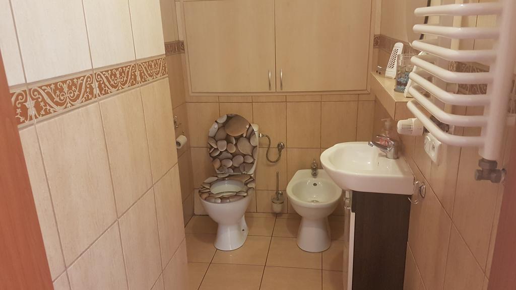 Hostel Rafcar Быдгощ Экстерьер фото
